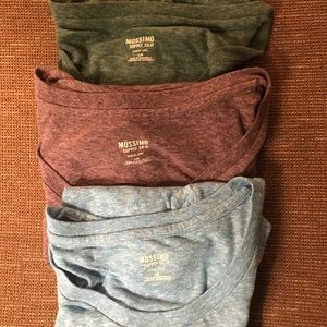 Mossimo v-neck tees